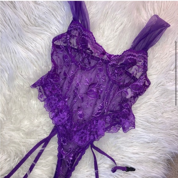 Vintage 80s High Cut Purple Lace Pinup Body Suit Teddy - Picture 5 of 9